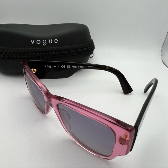 Vogue VO5462S Sunglasses Square 54mm Polarized - Picture 2 of 3